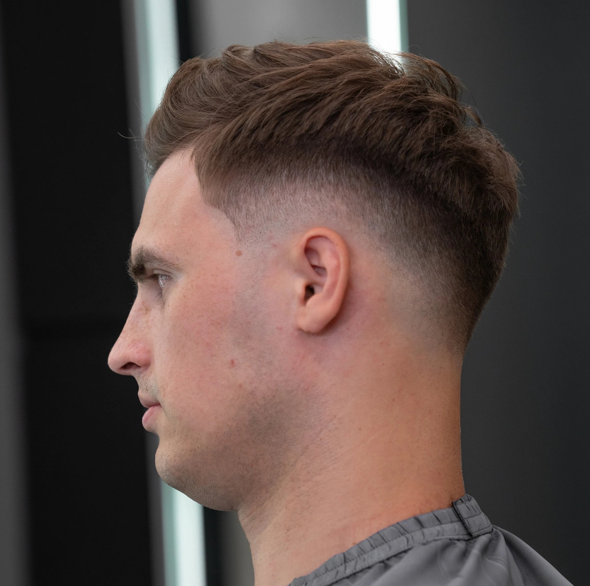 Mid Fade su C-Cup: Pilna Kirpimo Pamoka